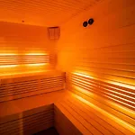 Schloss Sigroen Zirkuswagen Kemping Bad Wilsnack